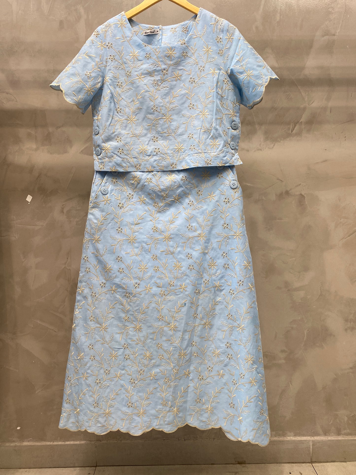 Conjunto Saia e Cropped de Algodão Bordado 90560