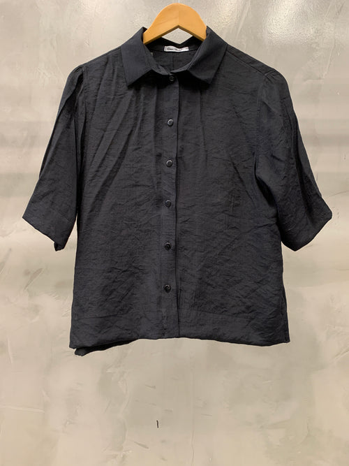 Detalhe da cor Preto
