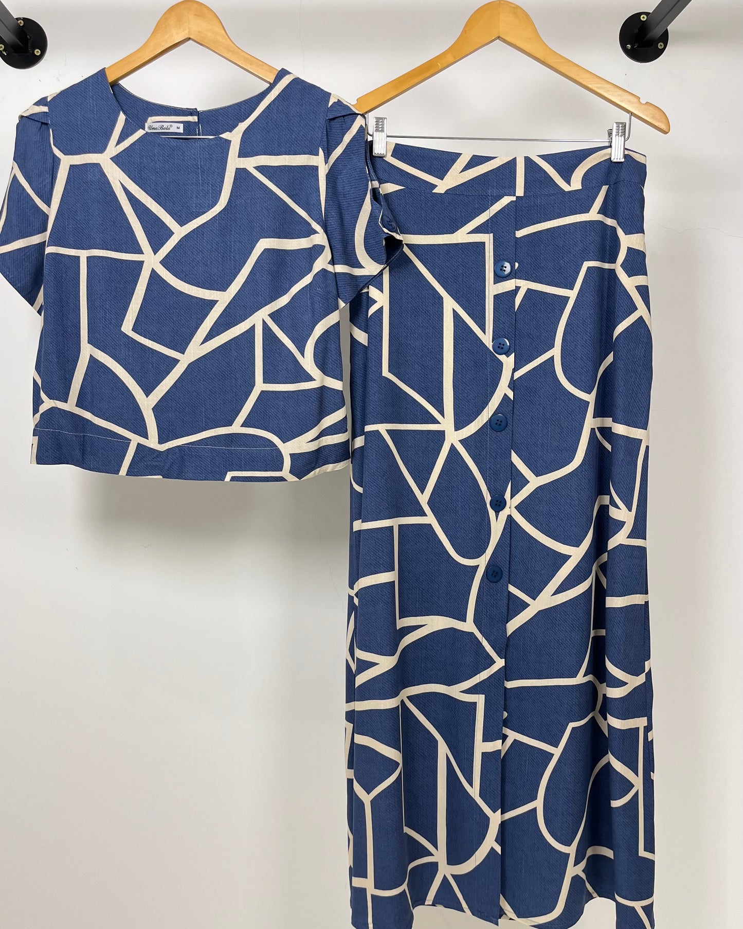 Conjunto de Cropped e Saia 91563