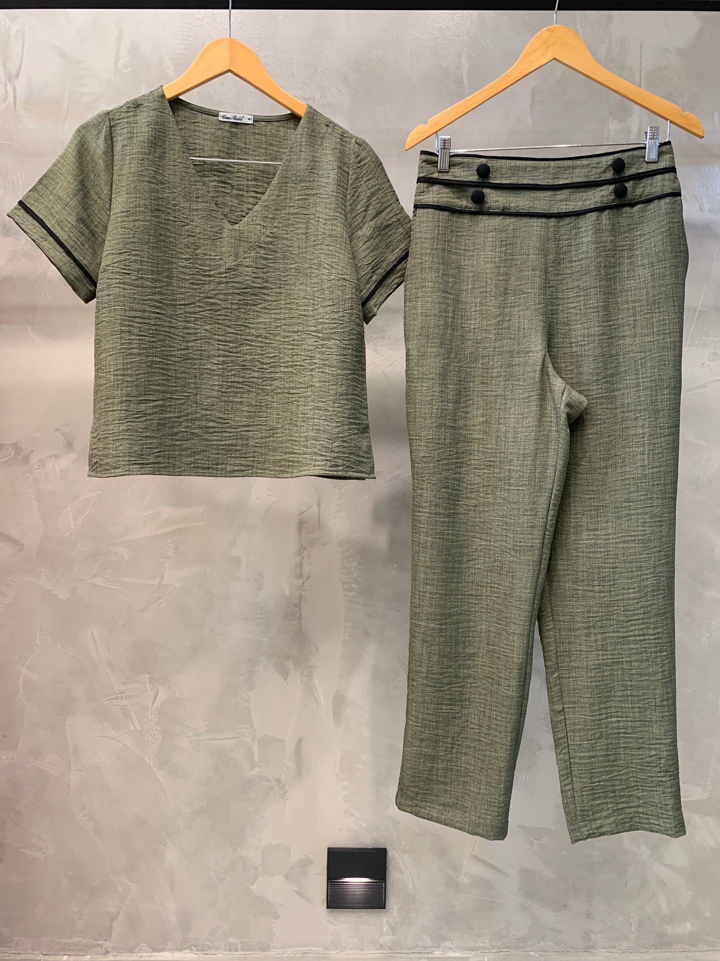 Conjunto Calça e Blusa Decote V 09081