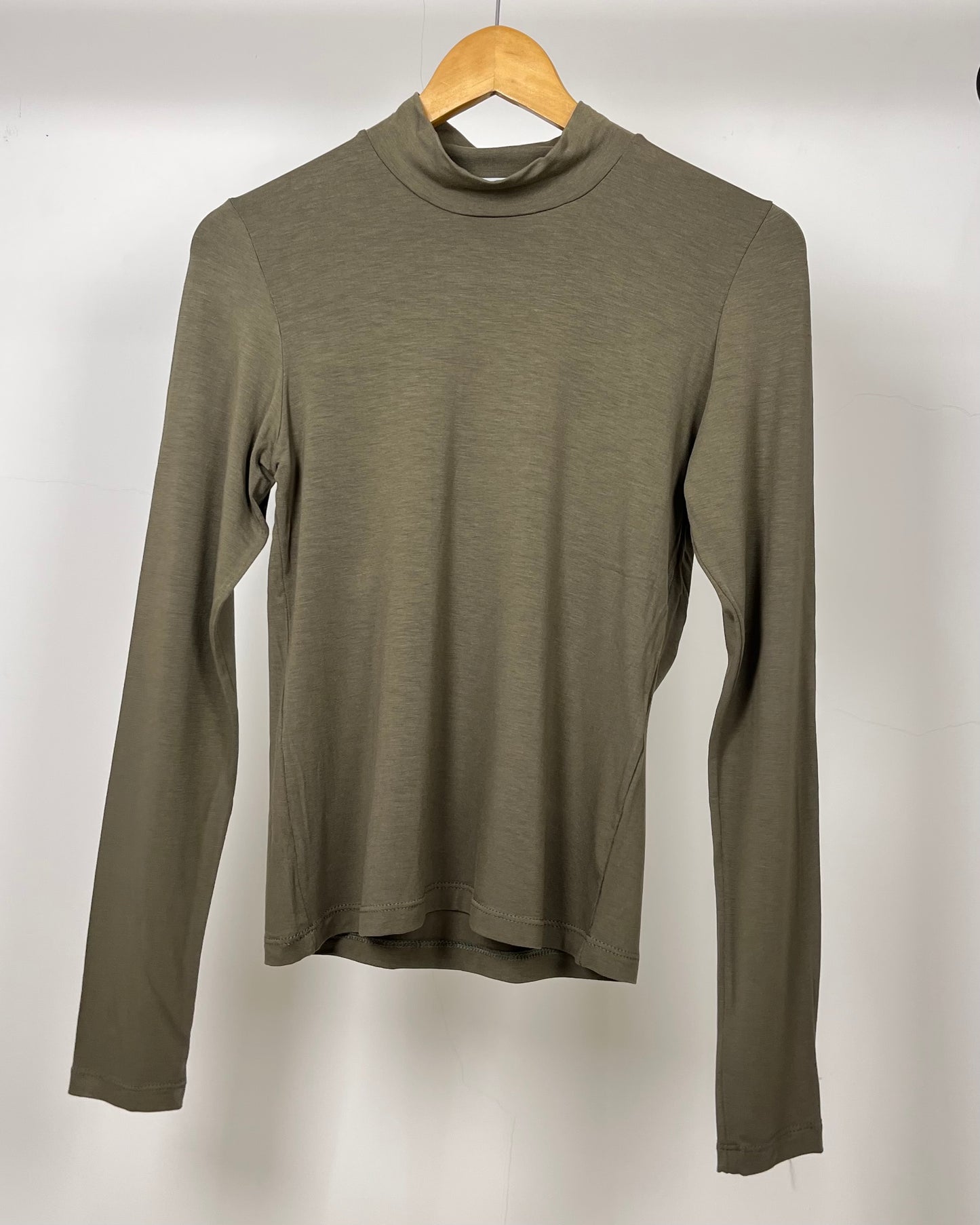 Blusa De Malha Manga Longa Gola Alta 92420