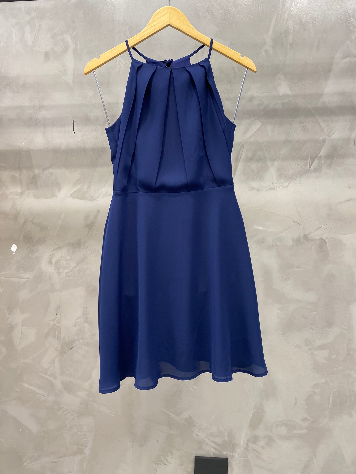 Vestido Curto Liso 49062