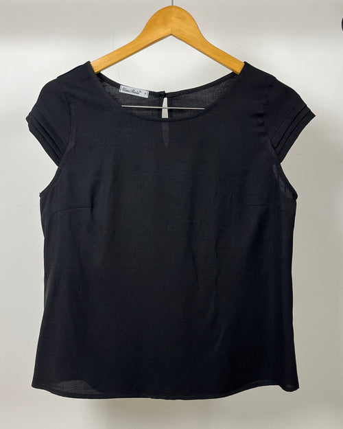 Detalhe da cor Preto