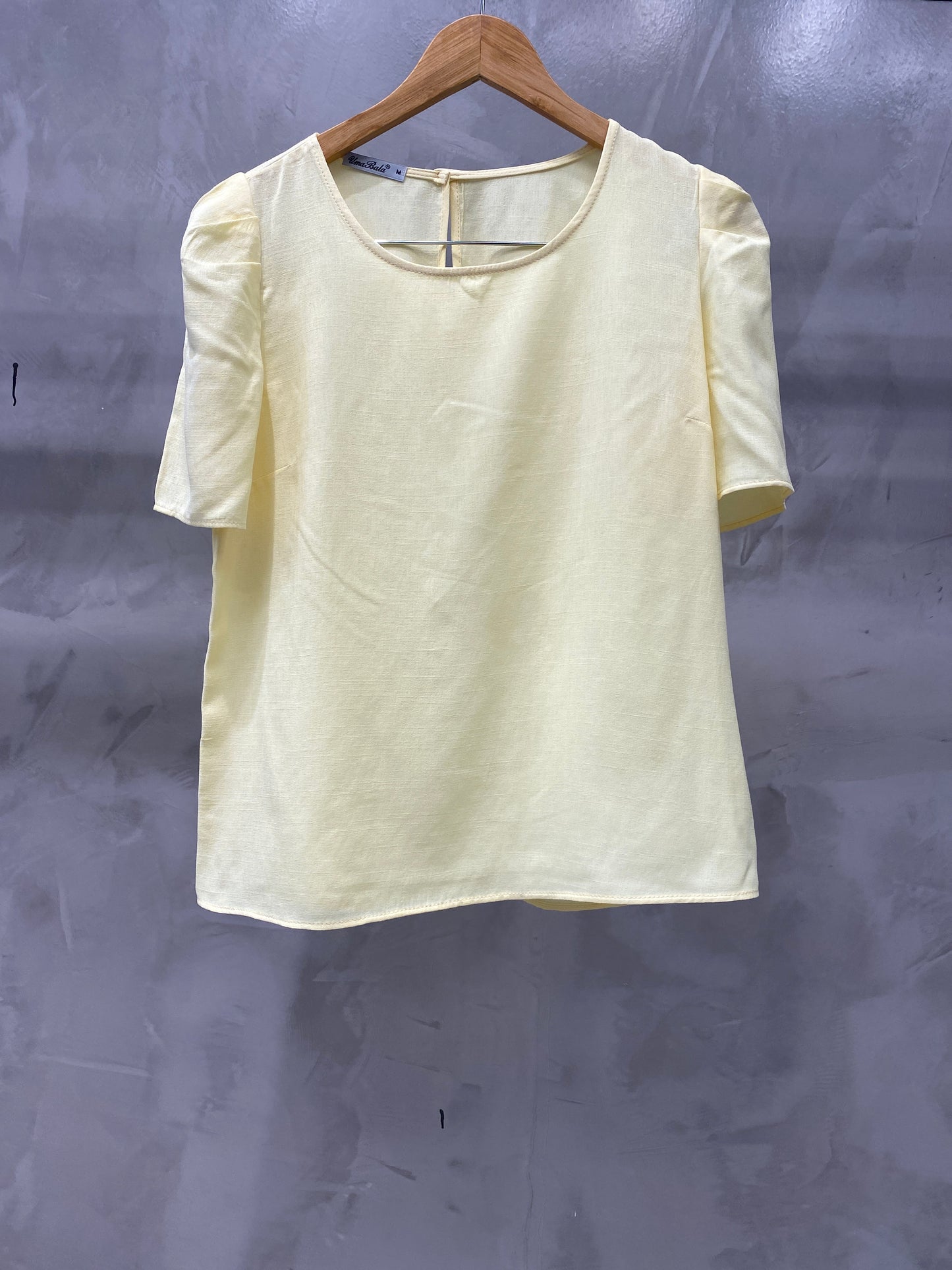 Blusa de Ombreira Lisa 70925