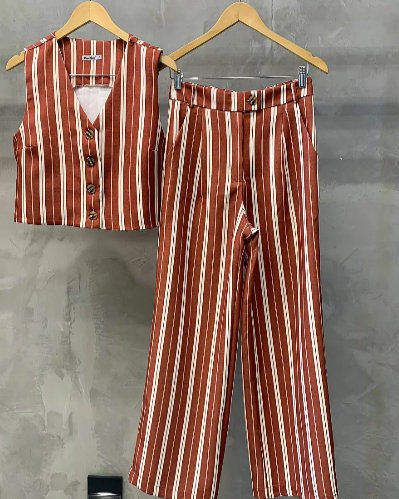 Conjunto Calça e Colete Listrado 09083