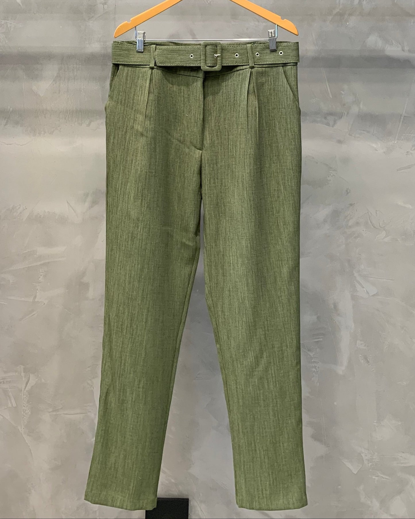 Calça Plus com Cinto Polylinho 02936