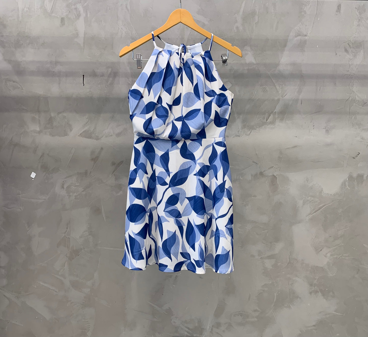 Vestido Curto crepe estampado 49066