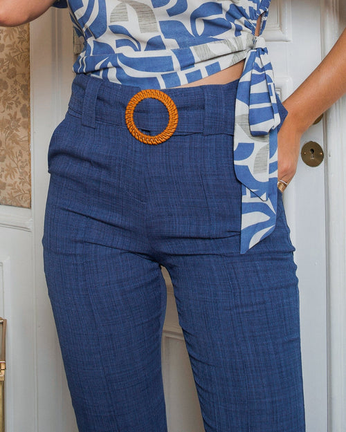 Detalhe da cor Azul Jeans