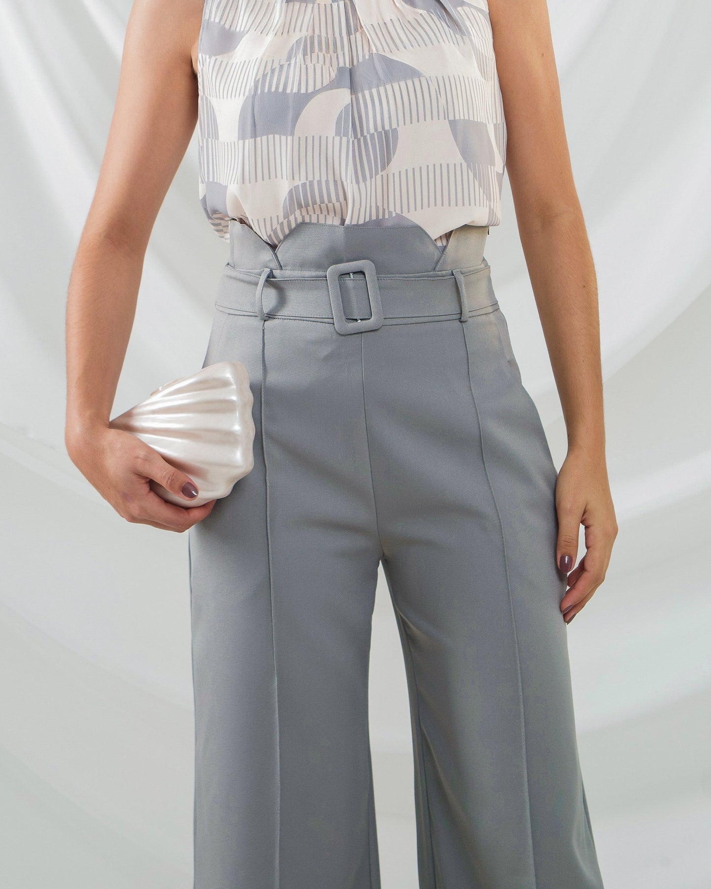 Calça Flare Alfaiataria 02933