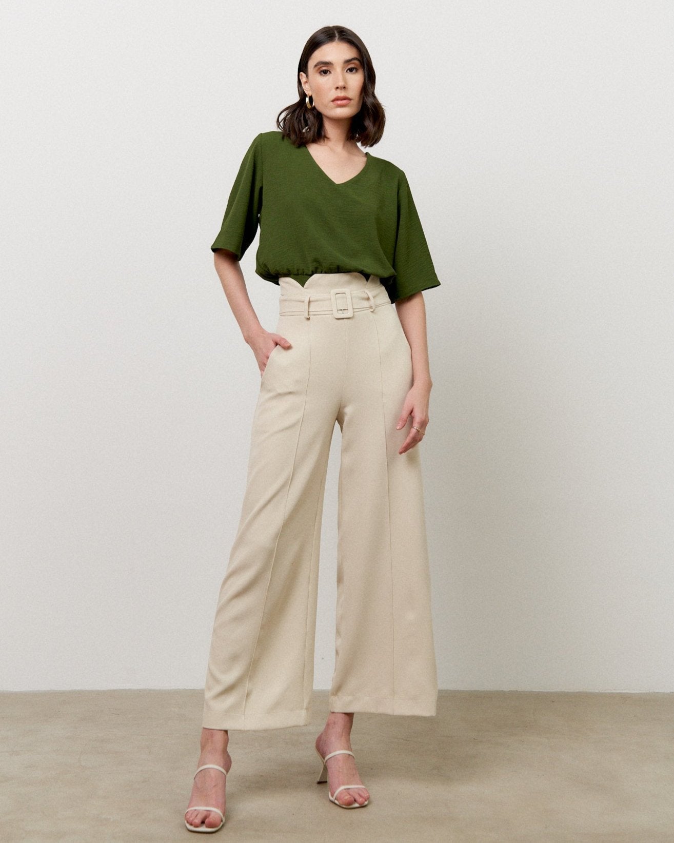 Calça Flare Alfaiataria 02933