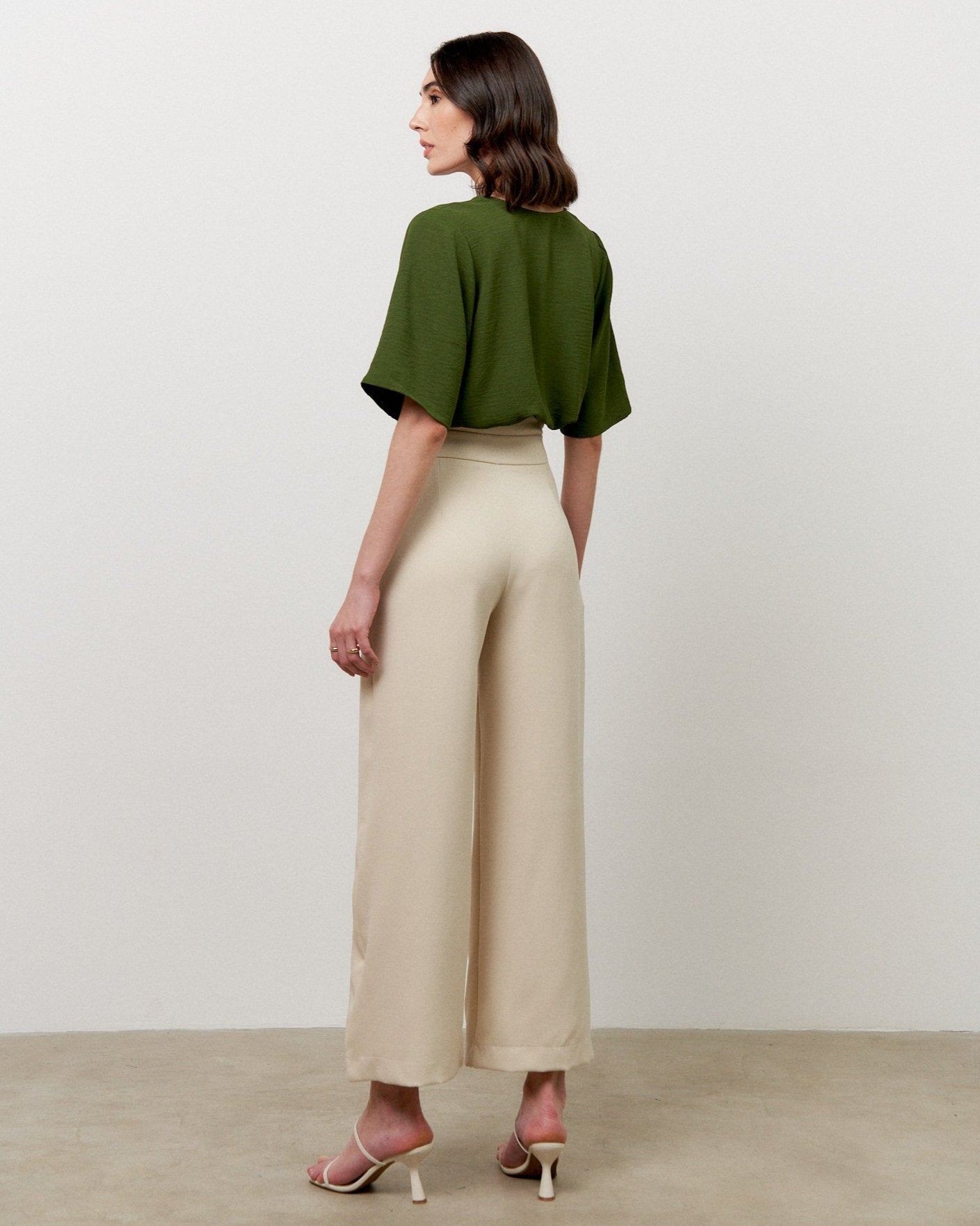 Calça Flare Alfaiataria 02933