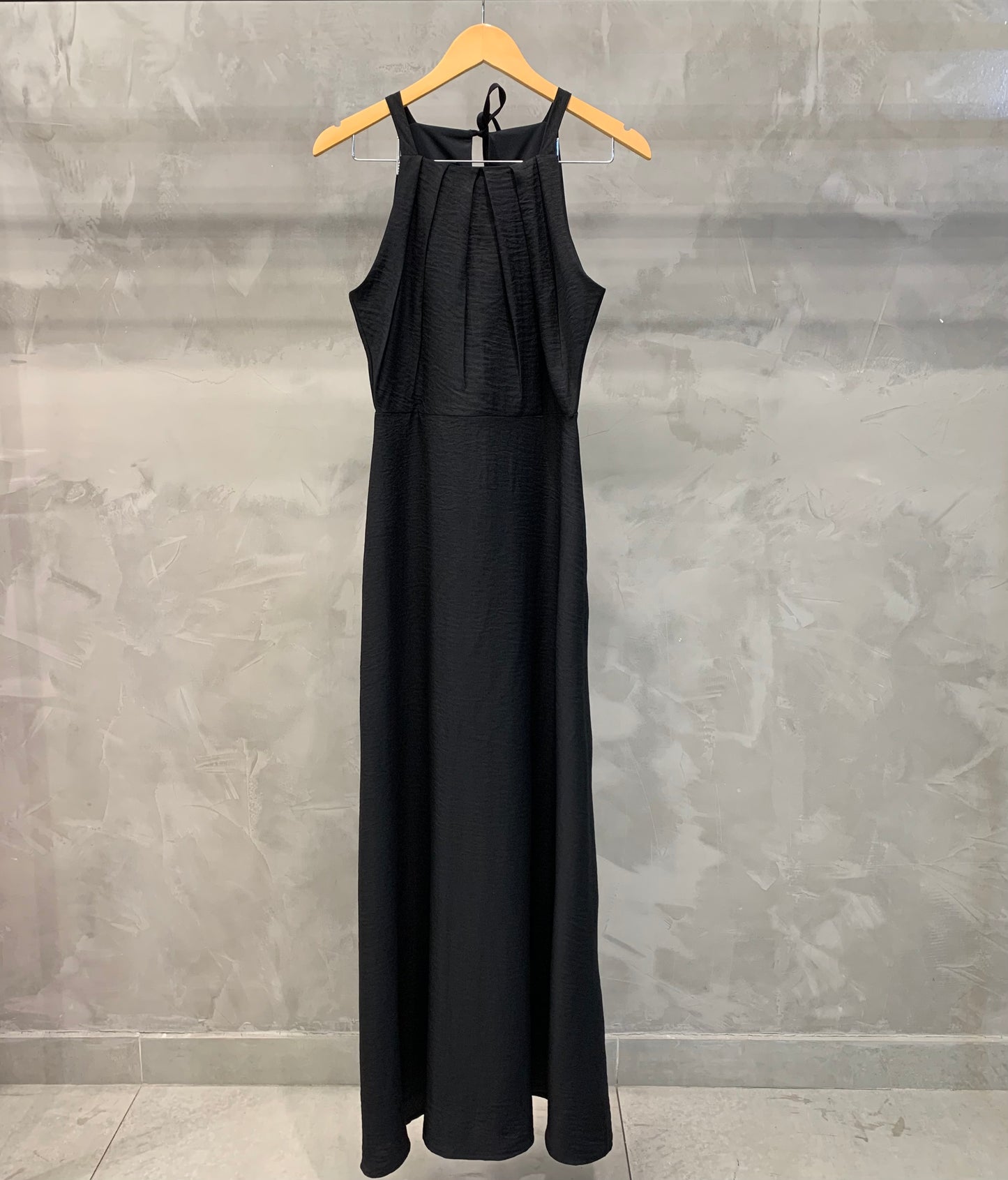 Vestido Longo Alça Larga Liso Preto 80254