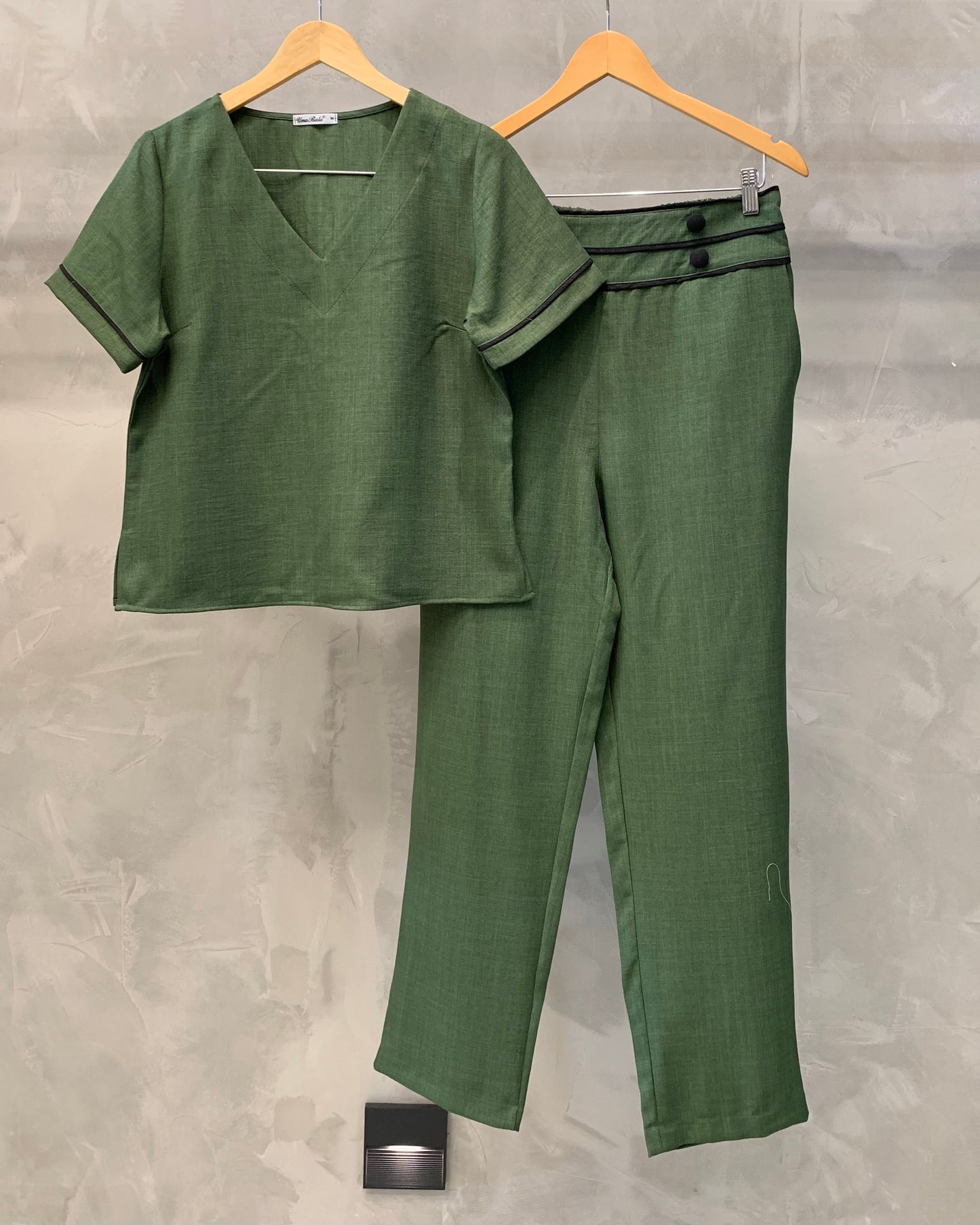 Conjunto Calça e Blusa Decote V 09081