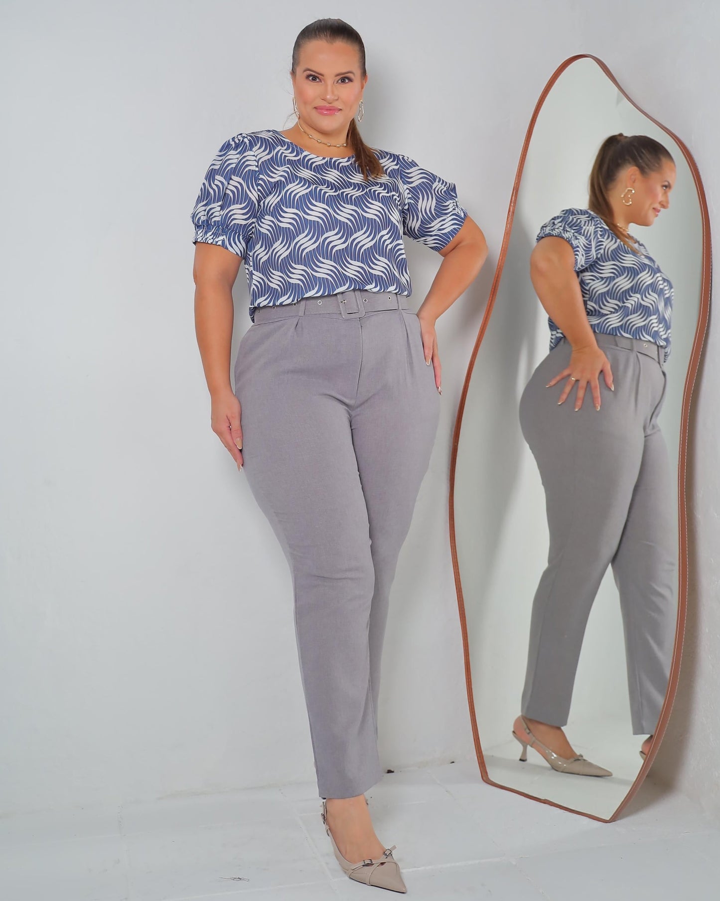 Calça Plus com Cinto Polylinho 02936