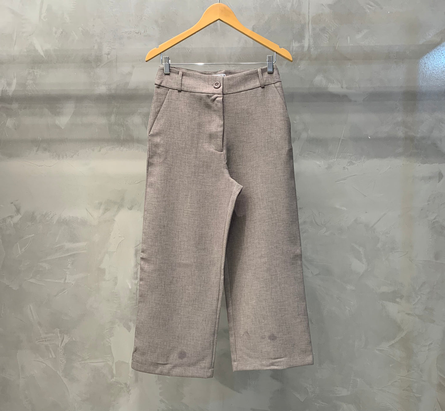 Calça Pantacourt Caqui 29540