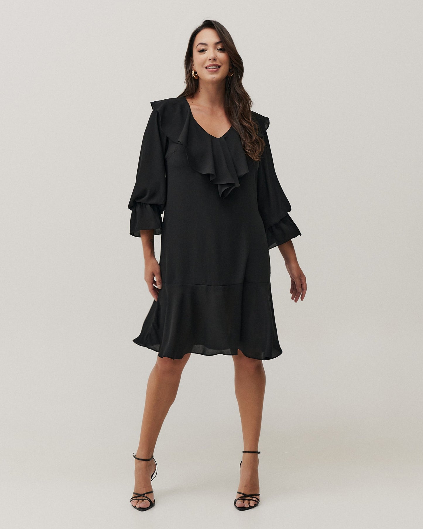 Vestido Curto com Babado 91480