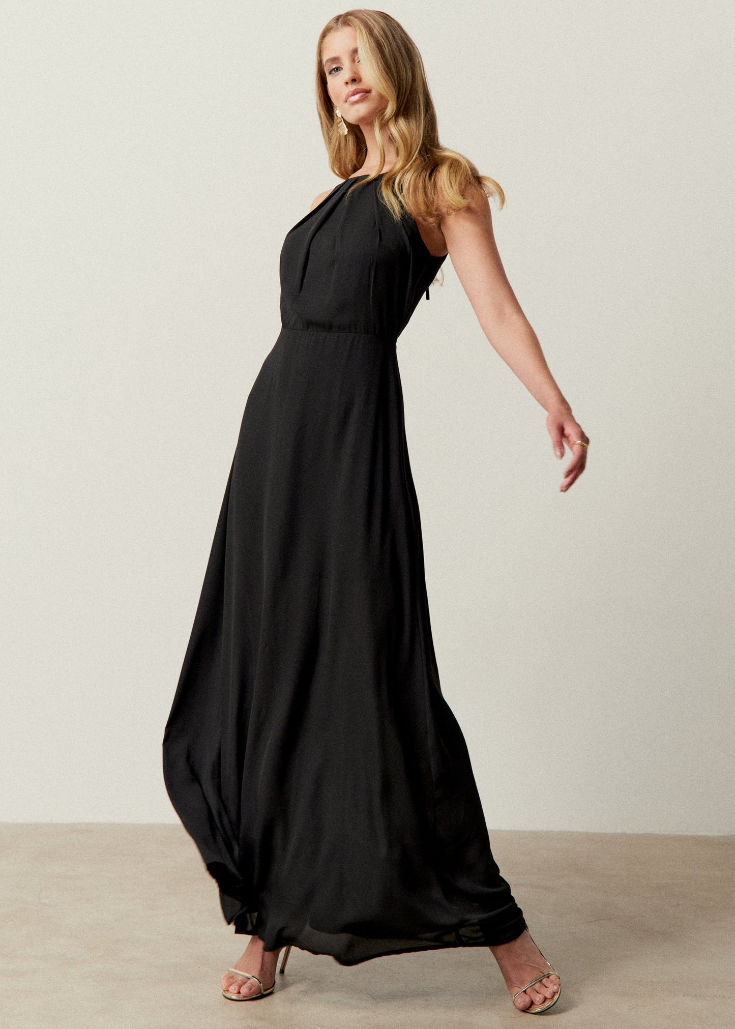 Vestido Longo Alça Larga Liso 80251