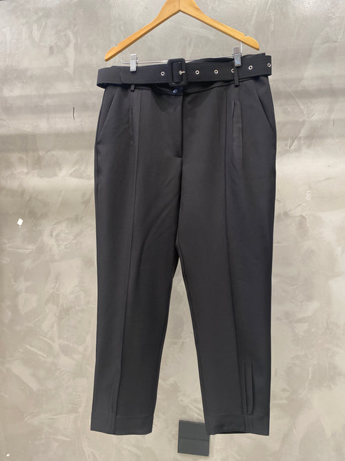 Detalhe da cor Preto