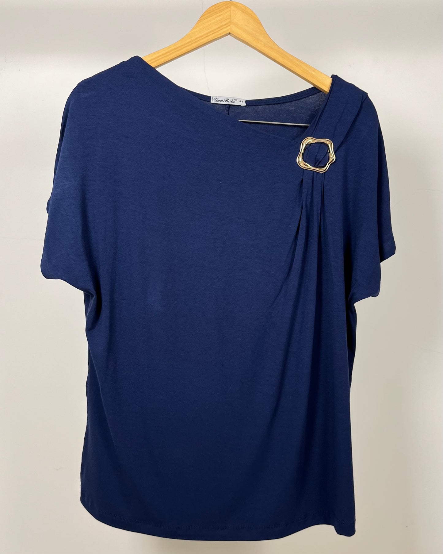 Blusa Plus com Detalhe Fivela 92230