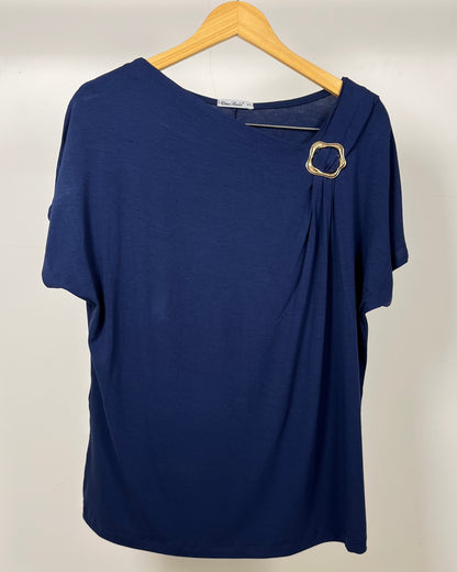 Blusa Plus com Detalhe Fivela 92230