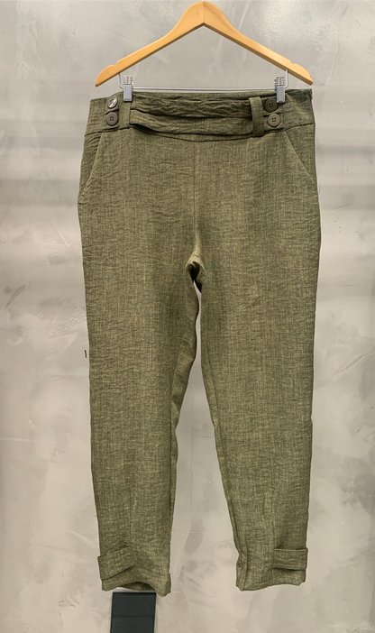 Calça Plus Detalhe Botões Polylinho 02948