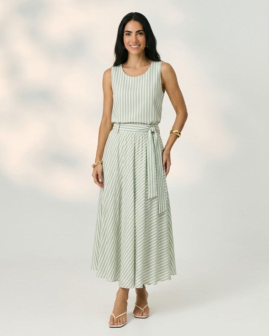 Conjunto De Regata Com Gola U E Saia Rodada 92771