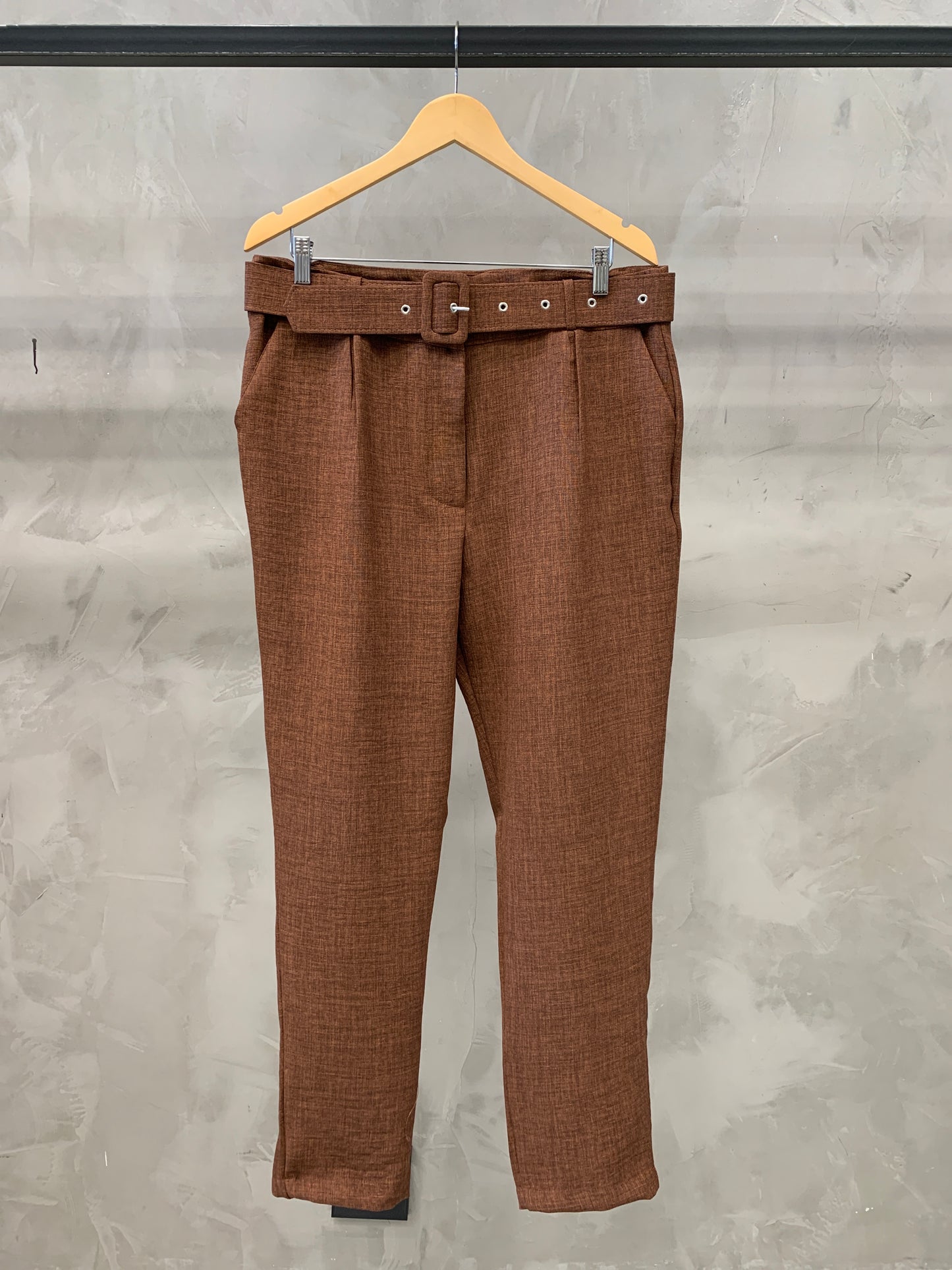 Calça Plus com Cinto Polylinho 02936