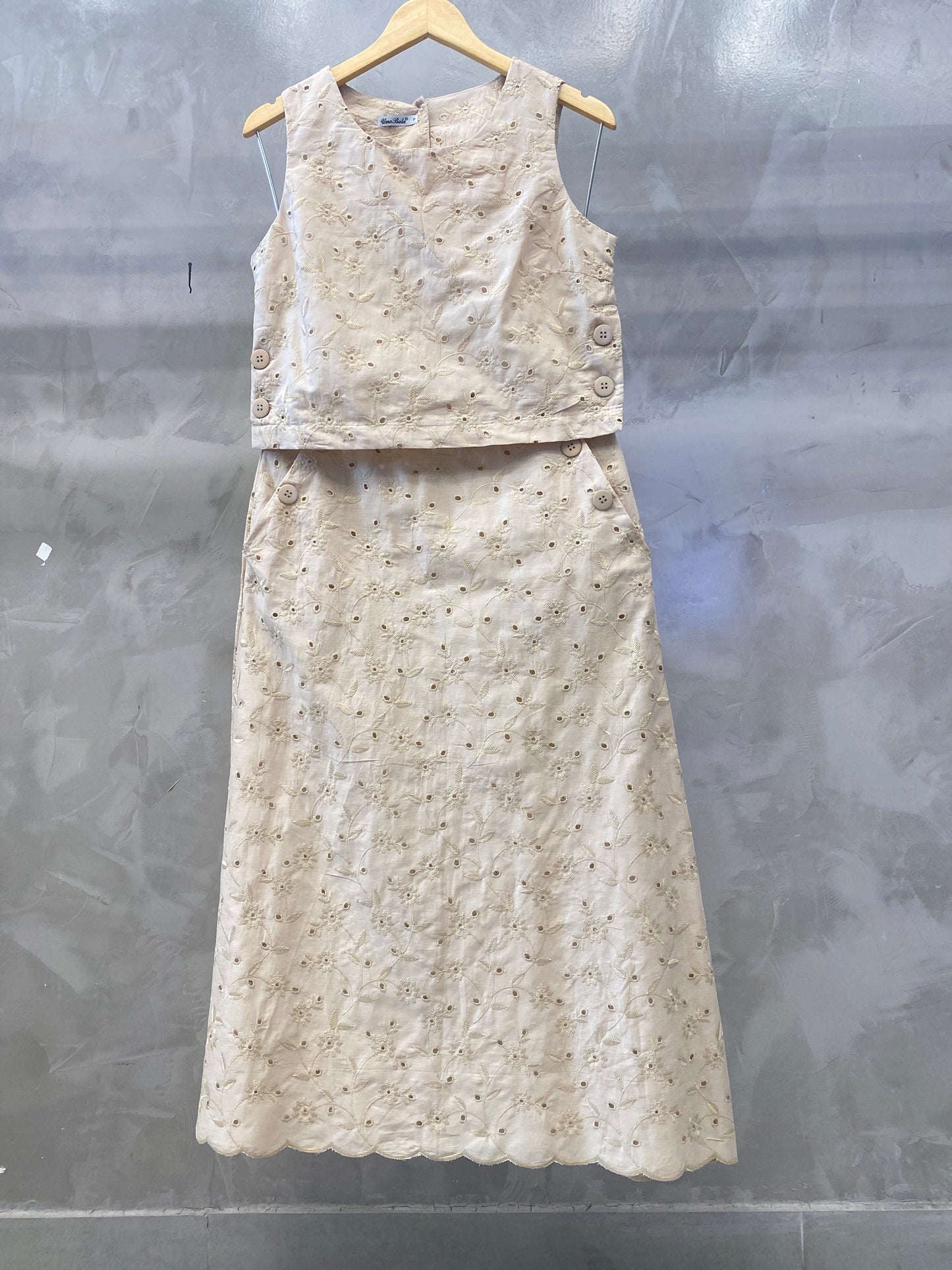 Conjunto Cropped e Saia de Algodão Bordado 90375