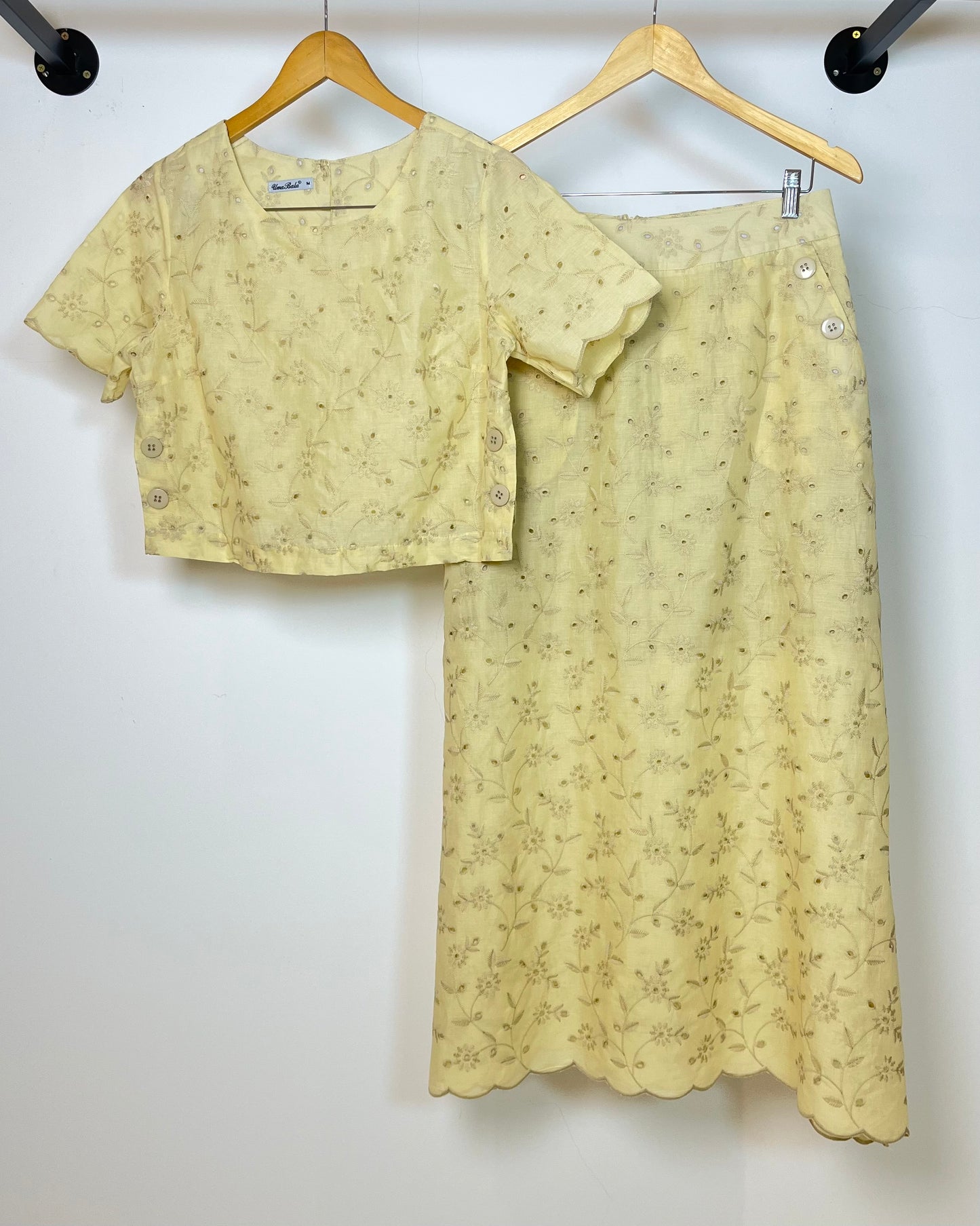 Conjunto Saia e Cropped de Algodão Bordado 90560