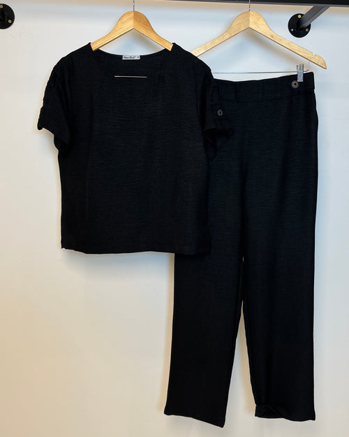 Detalhe da cor Preto