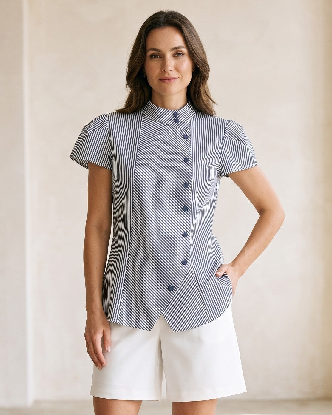 Camisa De Tricoline Com Gola Alta E Manga Princesa 92799