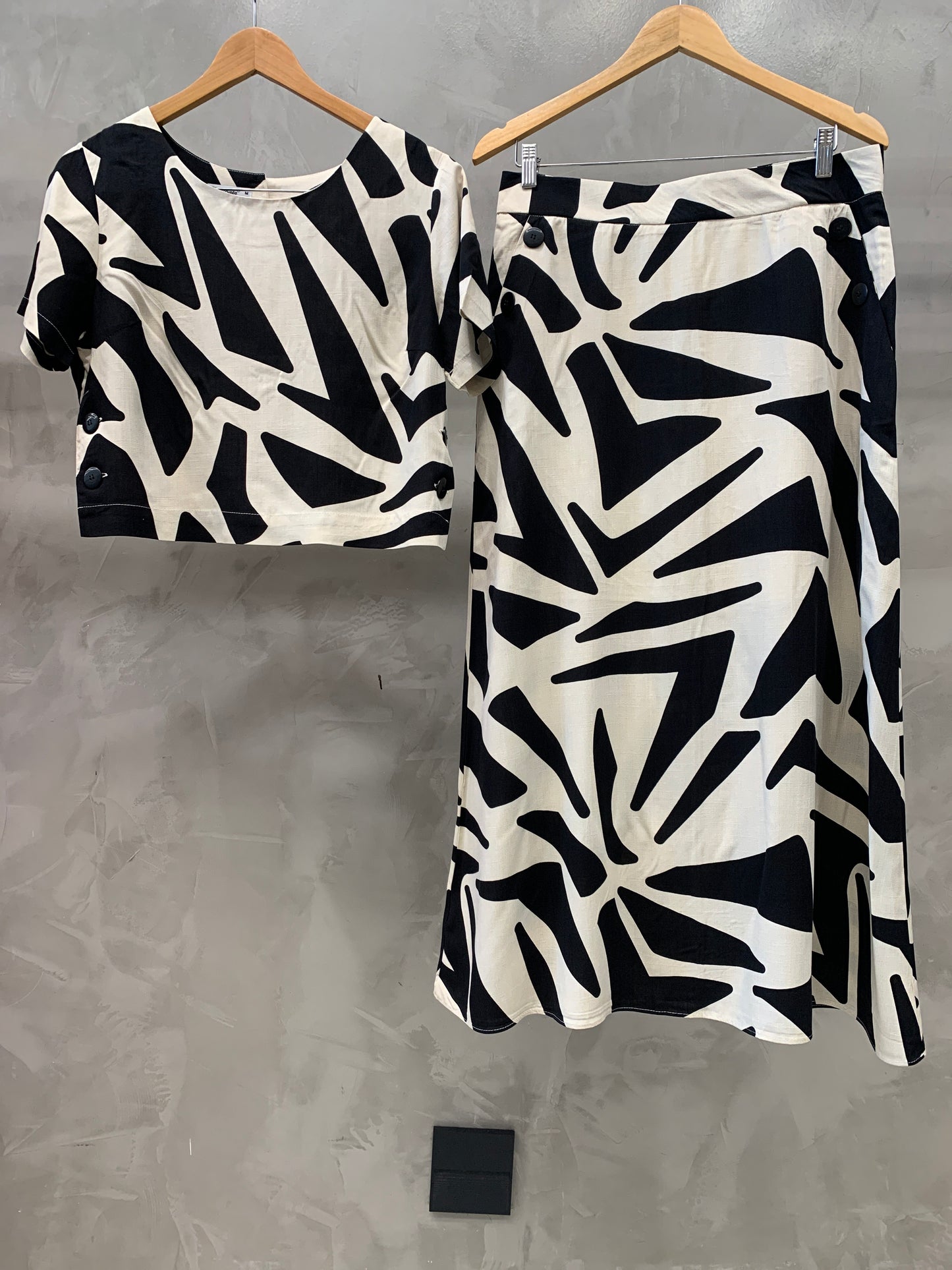 Conjunto Saia e Cropped Estampado 90563