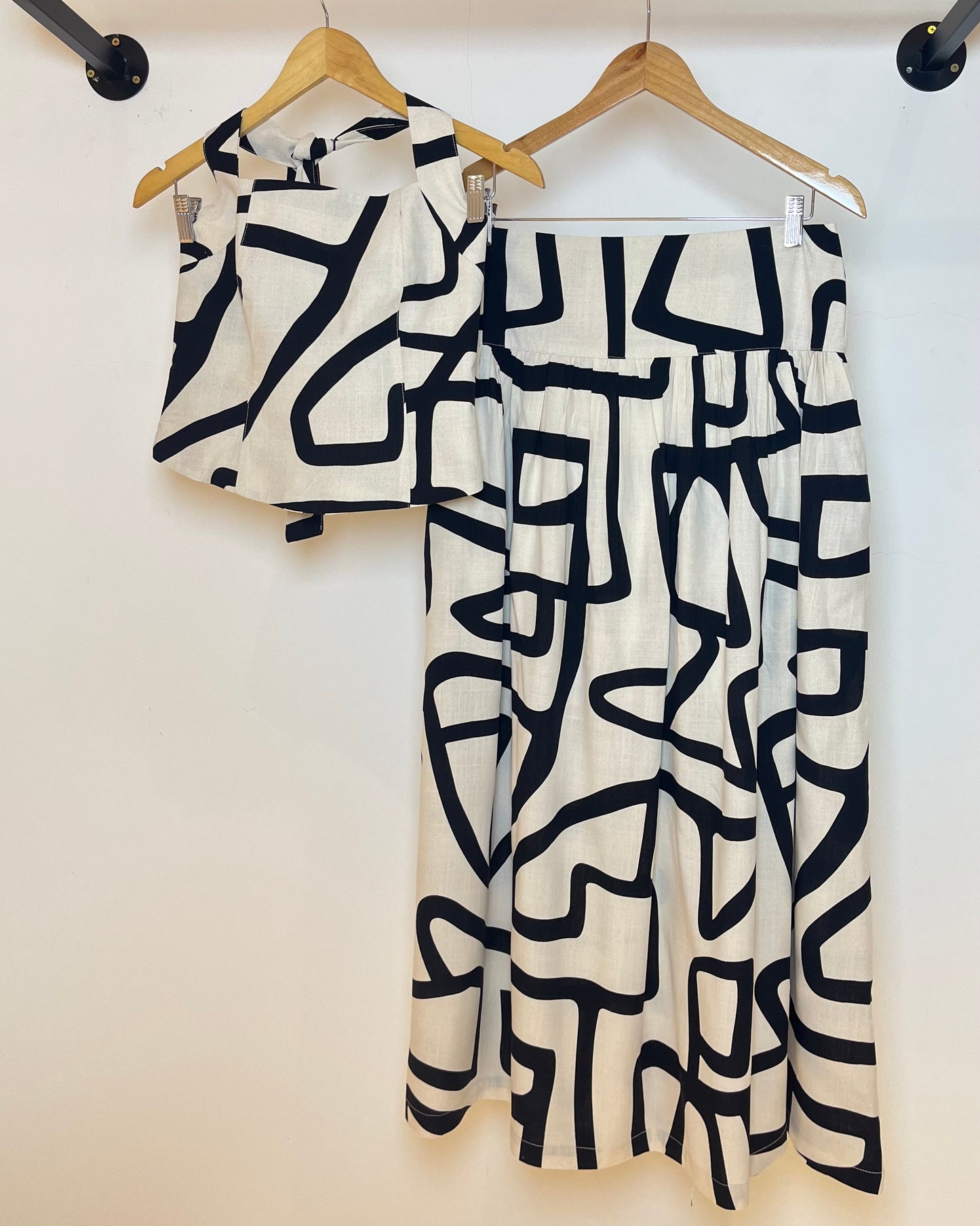 Conjunto Saia e Blusa 91830