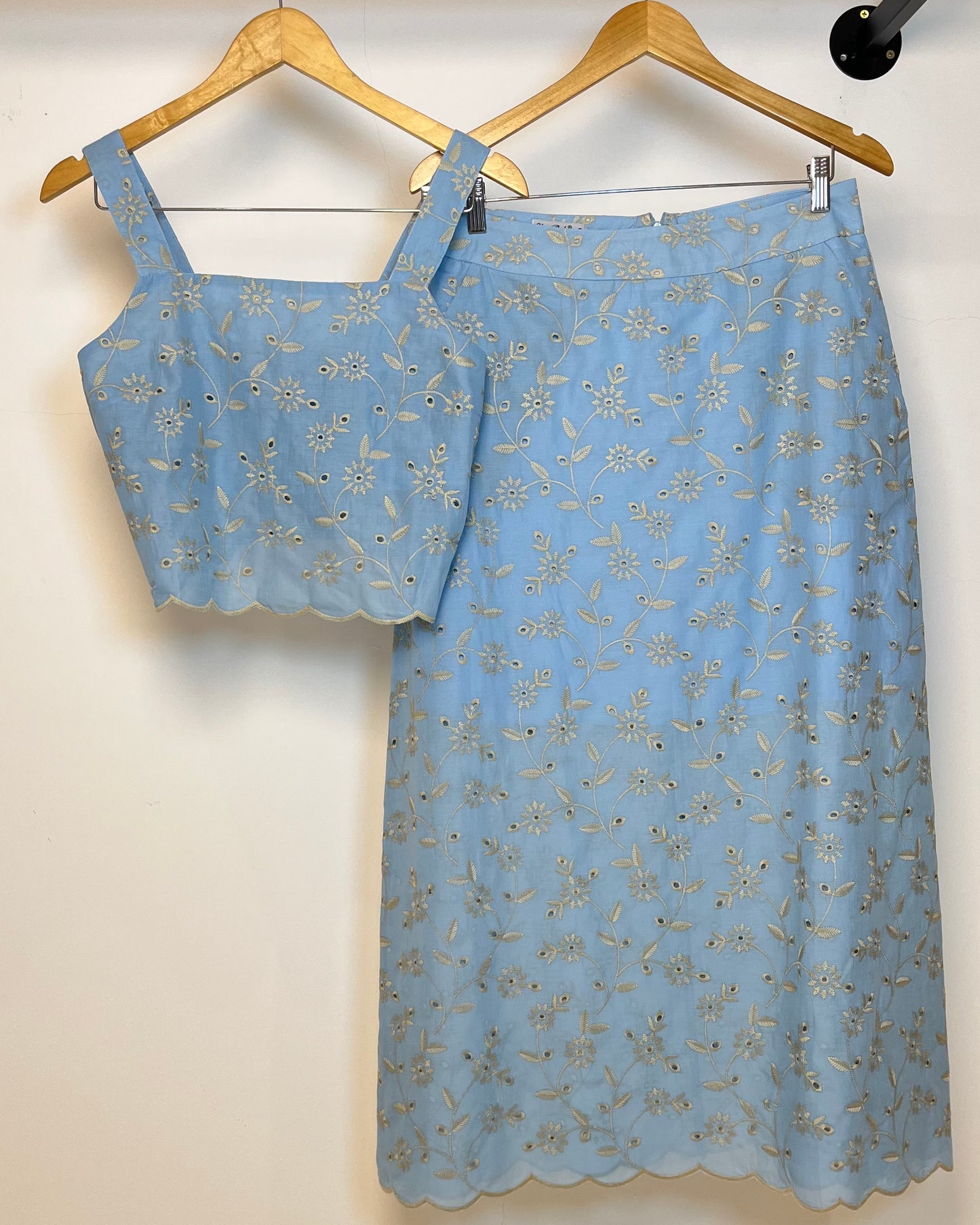 Conjunto Cropped e Saia Bordado 91082