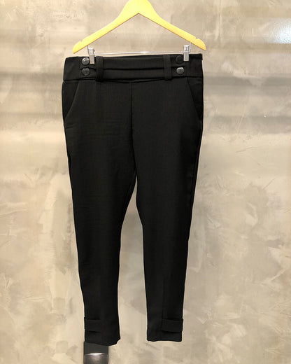 Calça Plus Detalhe Botões Polylinho 02948