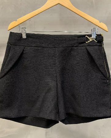 Detalhe da cor Preto
