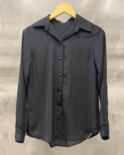 Detalhe da cor Preto