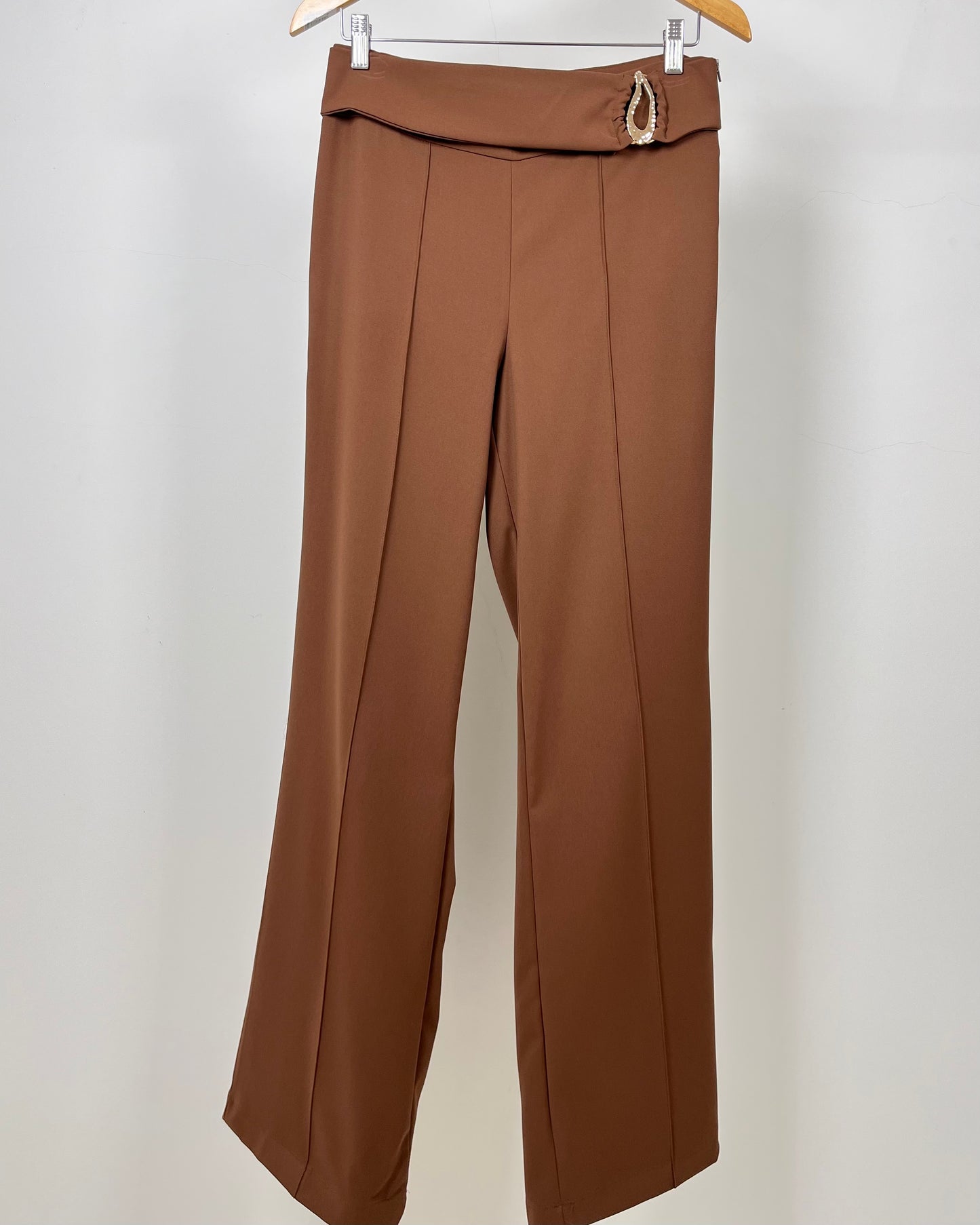 Calça Cintura Alta com Fivela 30030
