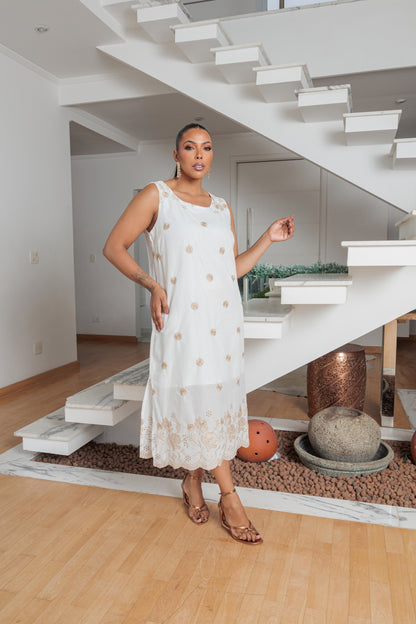 Vestido Midi Plus de Algodão Bordado 92011