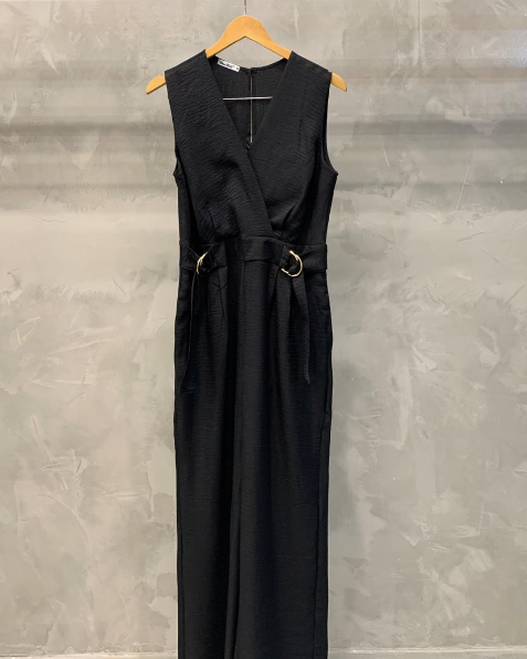 Detalhe da cor Preto